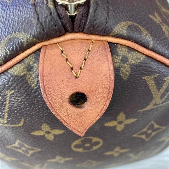 Monogram Speedy 30
Date code: VI1921(Year 1991)
Made in France - Picture 9 of 15